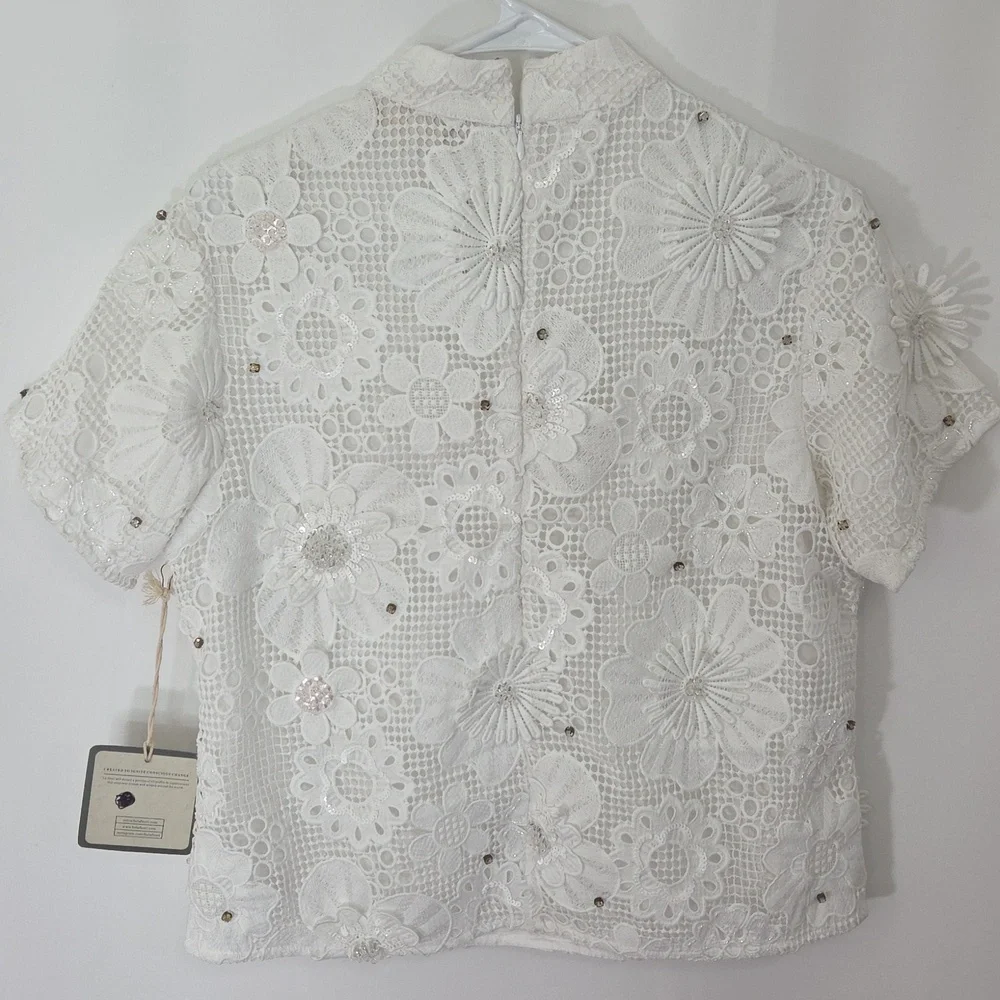 La Fuori 2 Piece Short Set White Beaded Sequin Size Large NWT - Picture 5 of 11